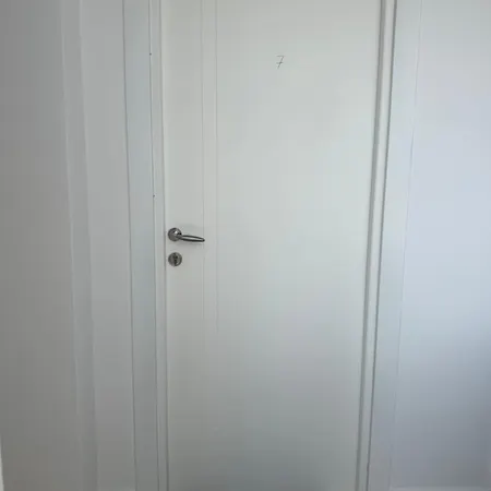 Aura شقة